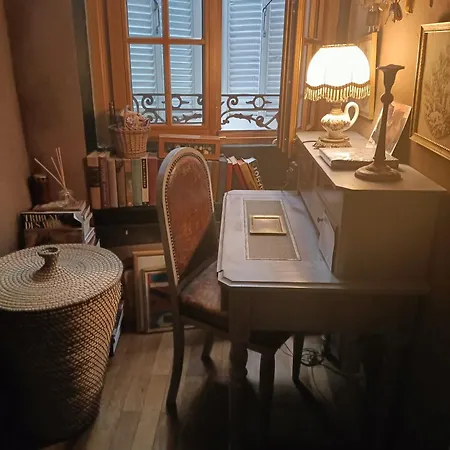 Avec Vue Bed & Breakfast
