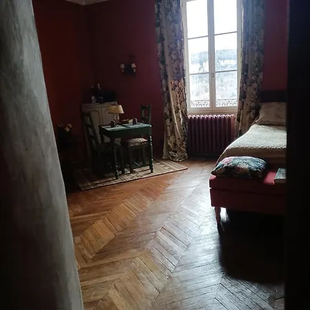 Avec Vue Bed & Breakfast Saignon